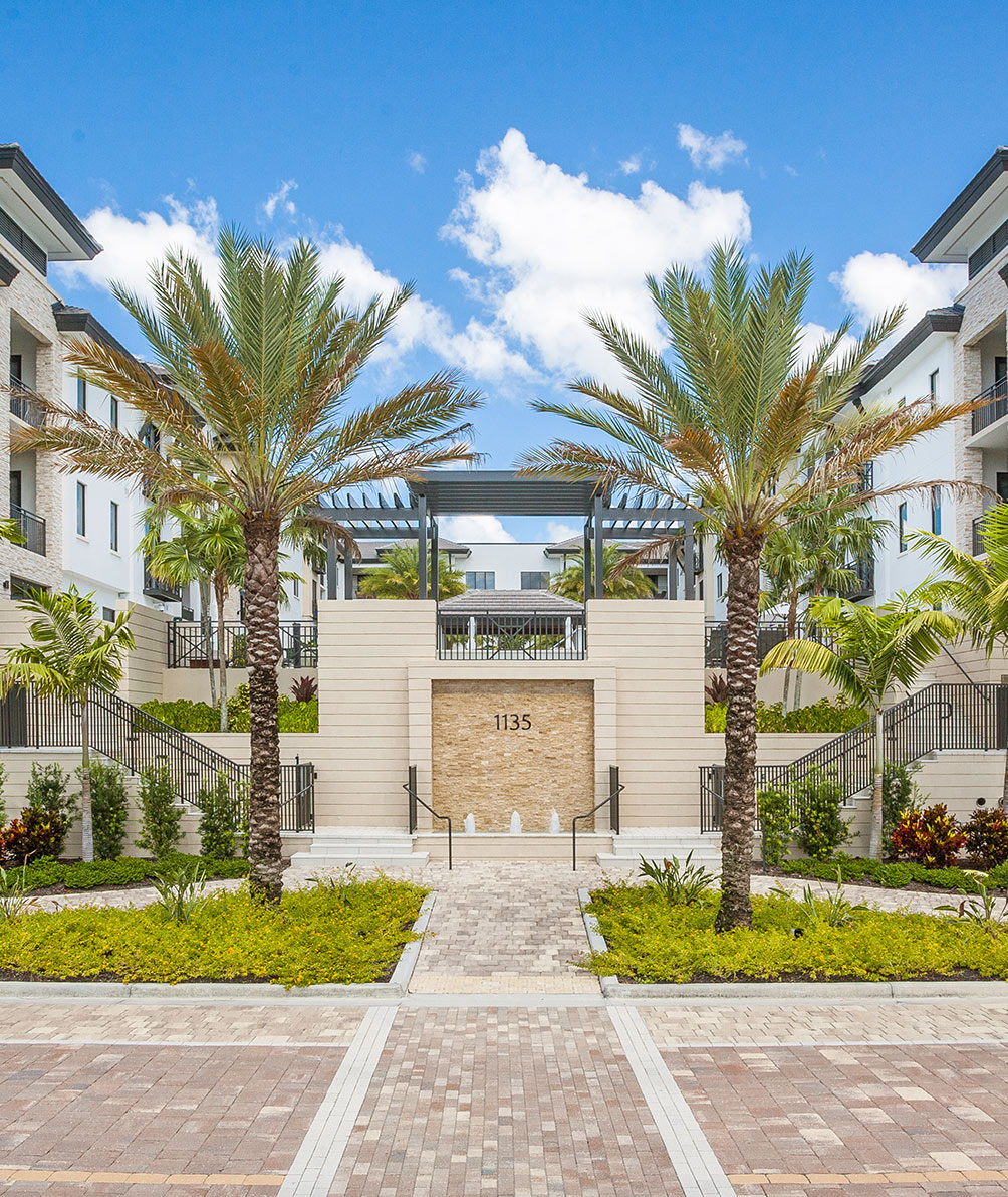 Naples Square - ALD Featured Commercial Landscape Architecture Projects